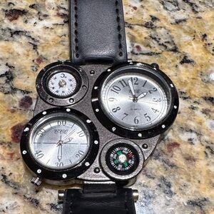 Men's Black and Silver Multi-Dial Watch